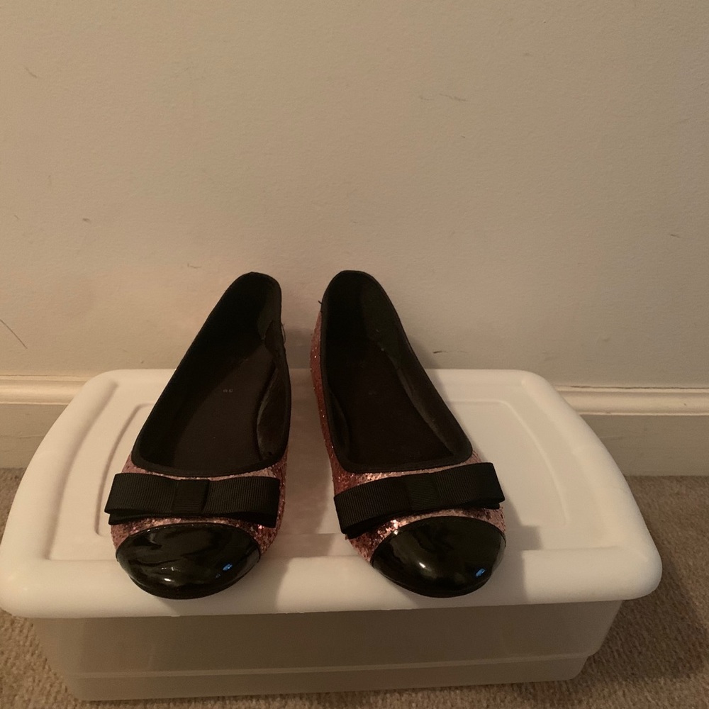 Glittery pink shoes